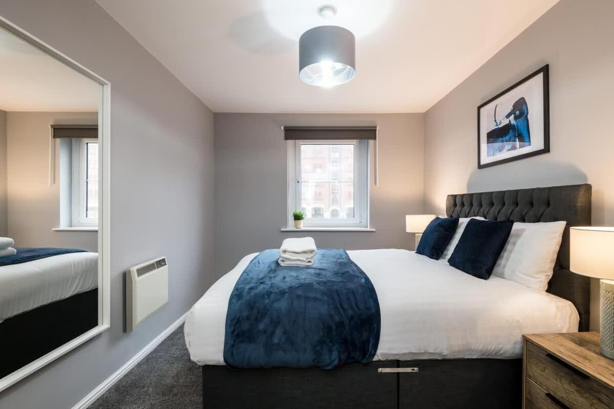 Fabulous Quayside Apartment With Free Parking Ливърпул Екстериор снимка